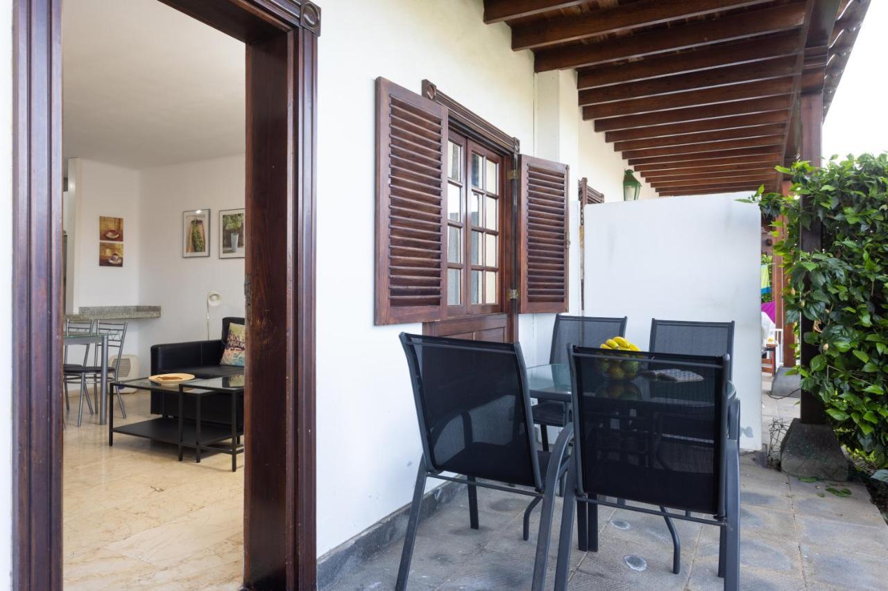 Apartment with private garden 1 Puerto de la Cruz  Buitenkant foto